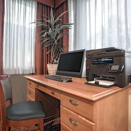 Hawthorn Suites By Wyndham Kent, Wa Dış mekan fotoğraf