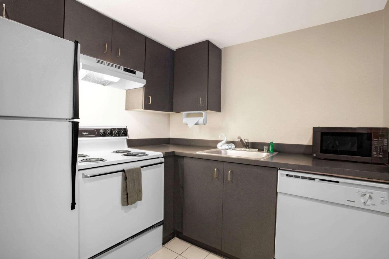 Hawthorn Suites By Wyndham Kent, Wa Dış mekan fotoğraf
