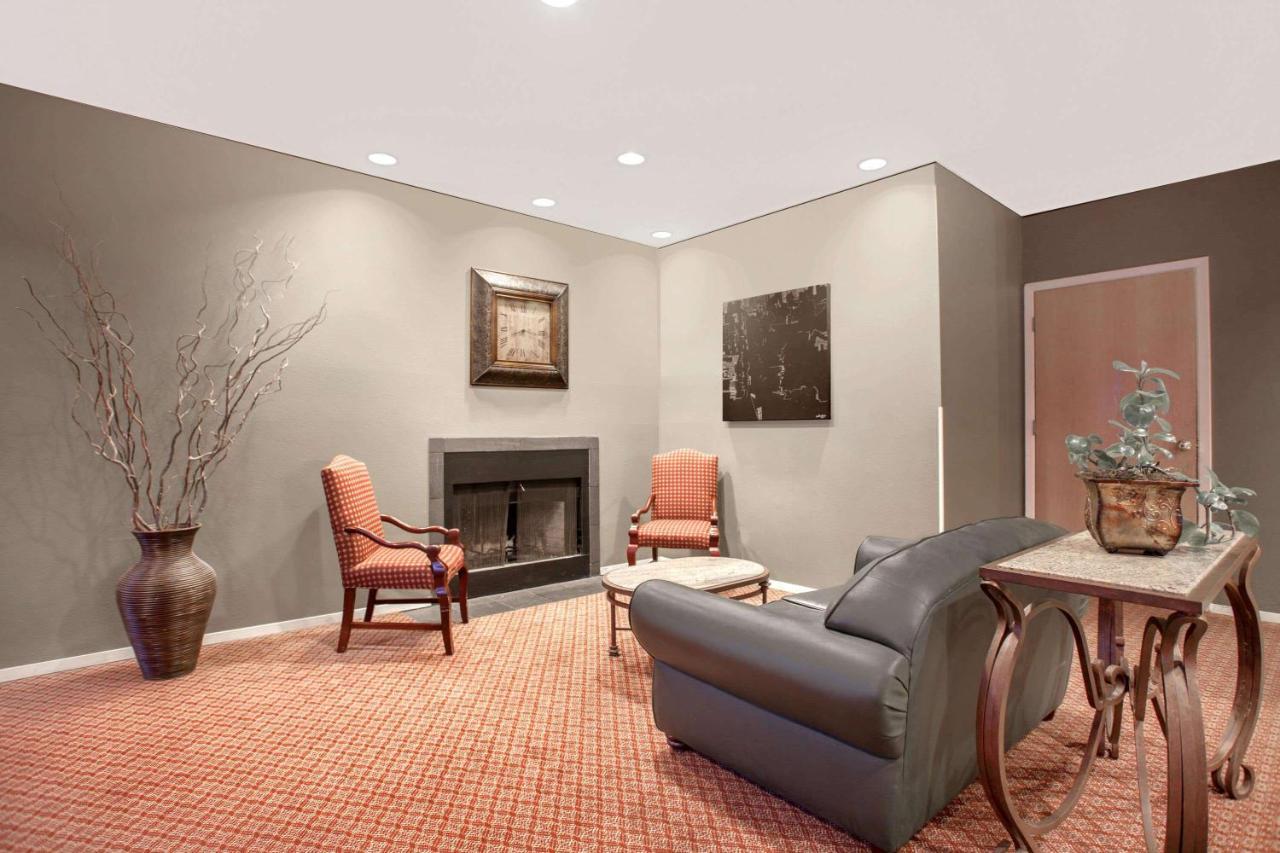Hawthorn Suites By Wyndham Kent, Wa Dış mekan fotoğraf