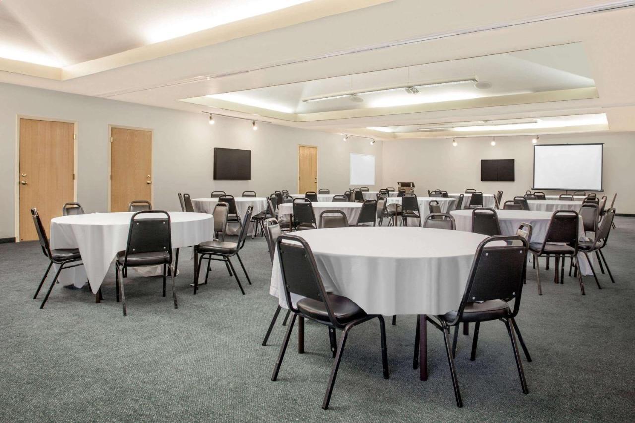 Hawthorn Suites By Wyndham Kent, Wa Dış mekan fotoğraf